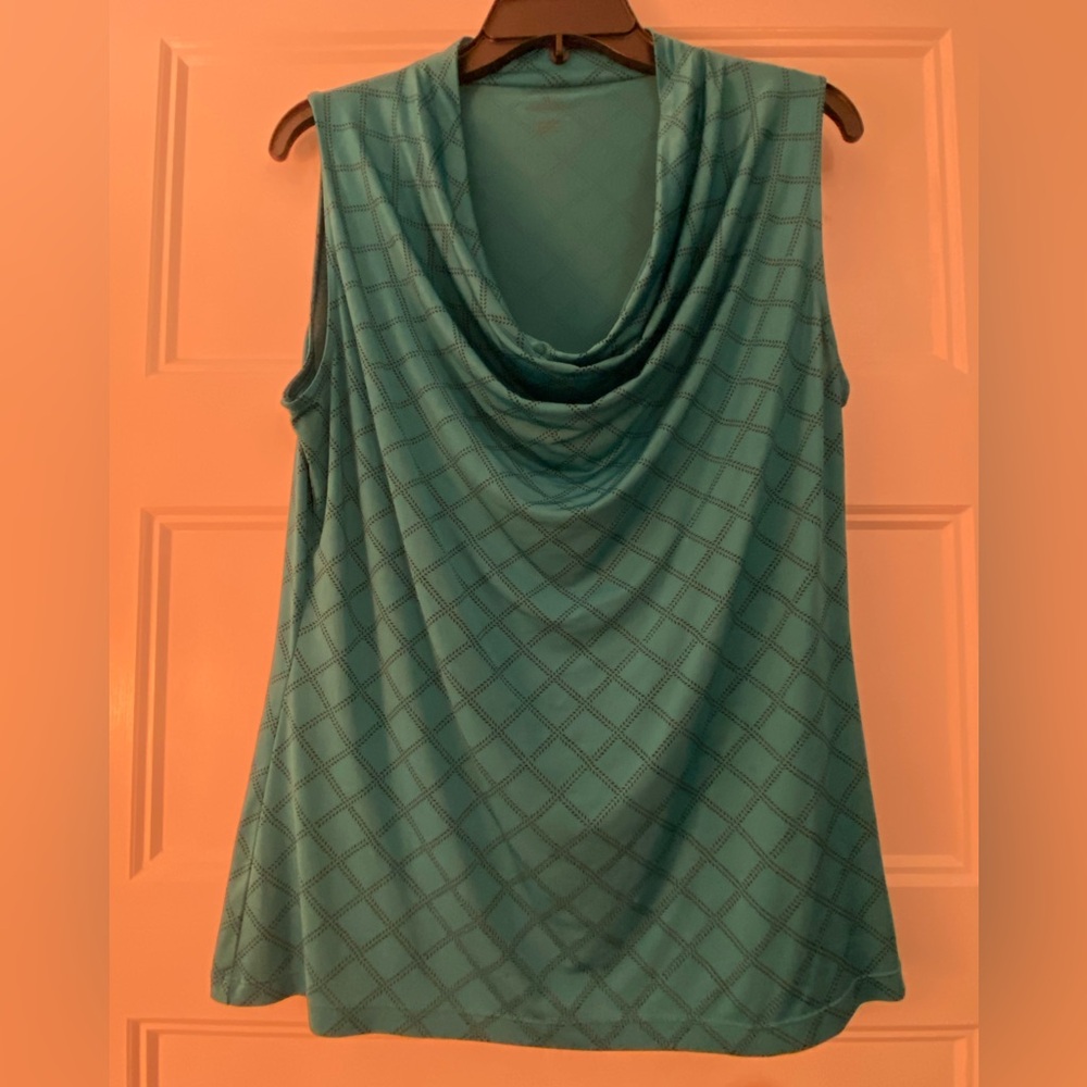 WORTHINGTON SLEEVELESS DRAPED FRONT TOP SZ L